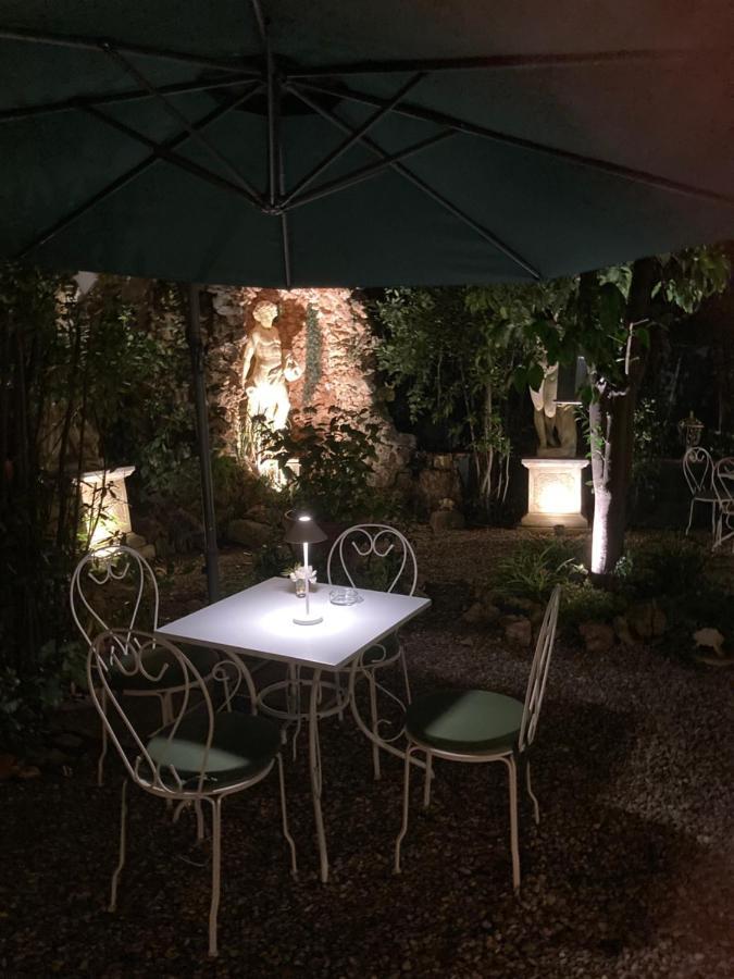 Al Teatro Otel Livorno Dış mekan fotoğraf