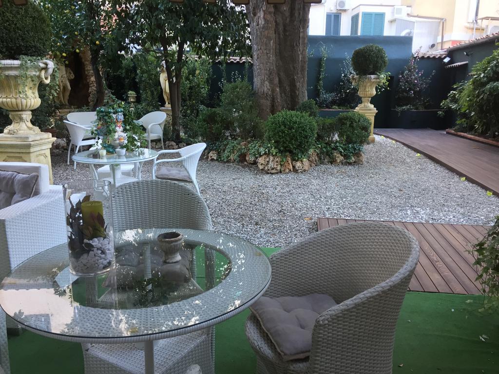 Al Teatro Otel Livorno Dış mekan fotoğraf